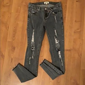Listicle Jeans size Small